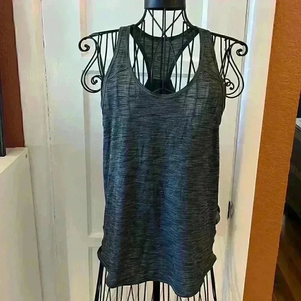 Lululemon Essential Tank-Sz unknown